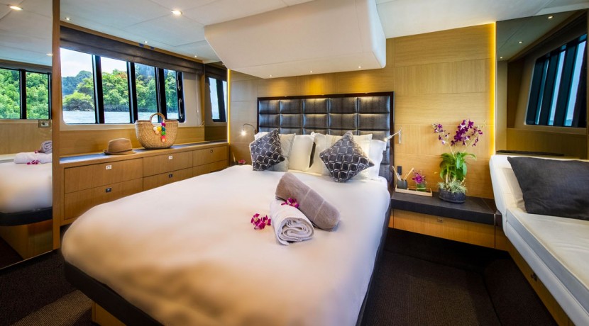 princess-yacht-phuket-for-rent10