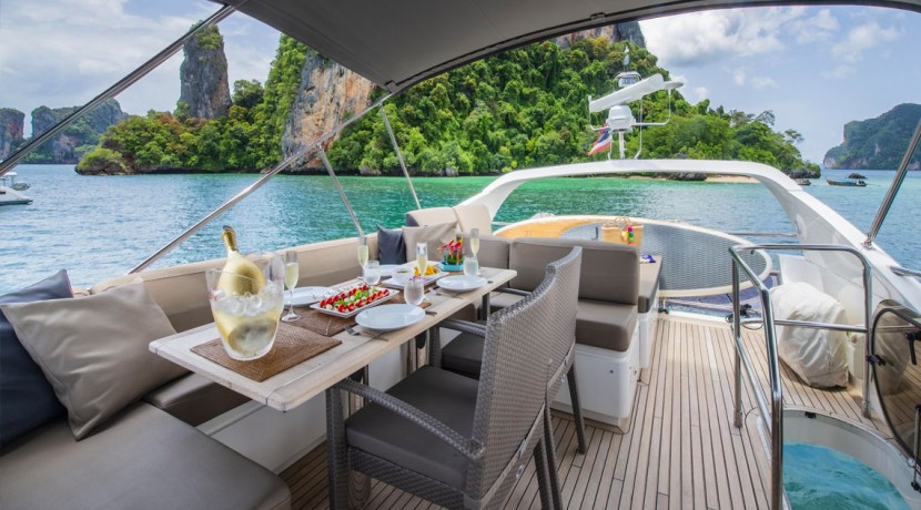 princess-yacht-phuket-for-rent5